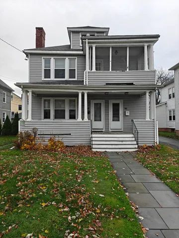 a house that has a lot of windows on it