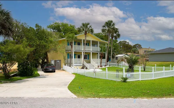 $844,000 | 201 Circle Drive, Panama City Beach, FL 32413