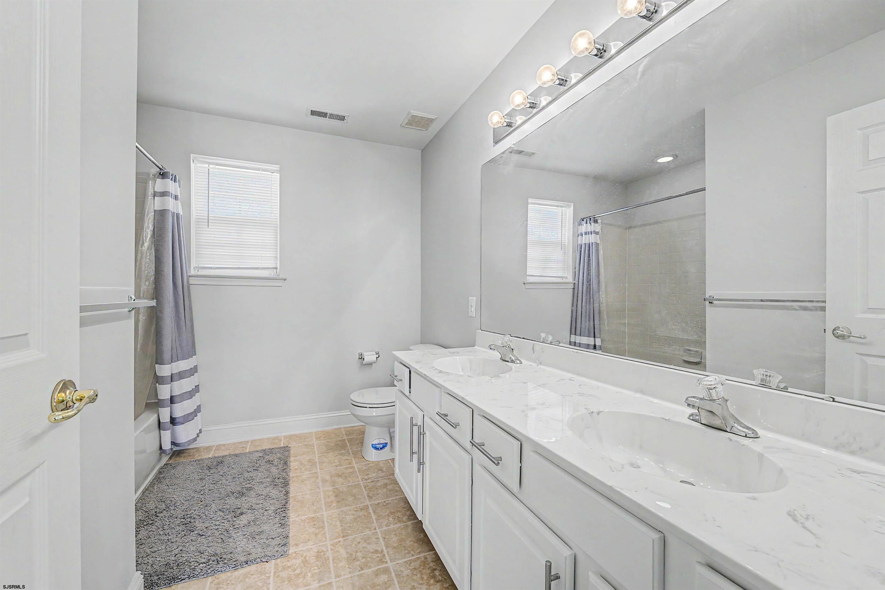 18 Thoroughbred Road Egg Harbor Township, NJ 08234 - Photo 22 of 46