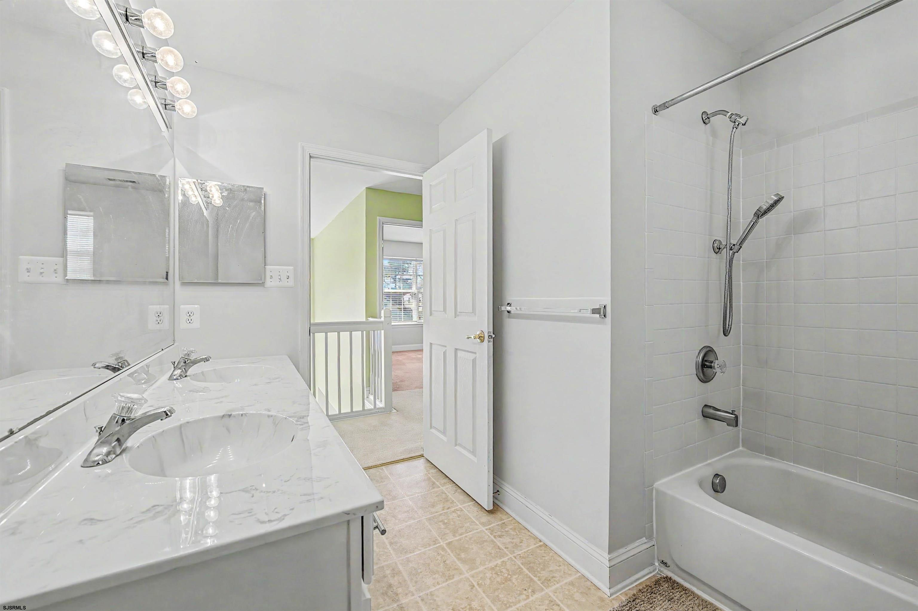 18 Thoroughbred Road Egg Harbor Township, NJ 08234 - Photo 23 of 46