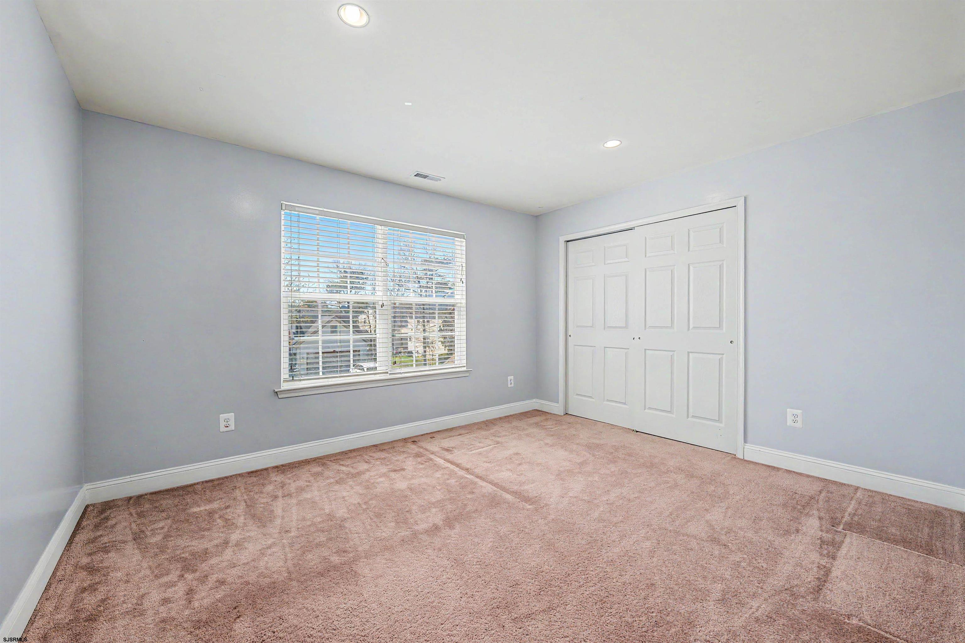 18 Thoroughbred Road Egg Harbor Township, NJ 08234 - Photo 24 of 46