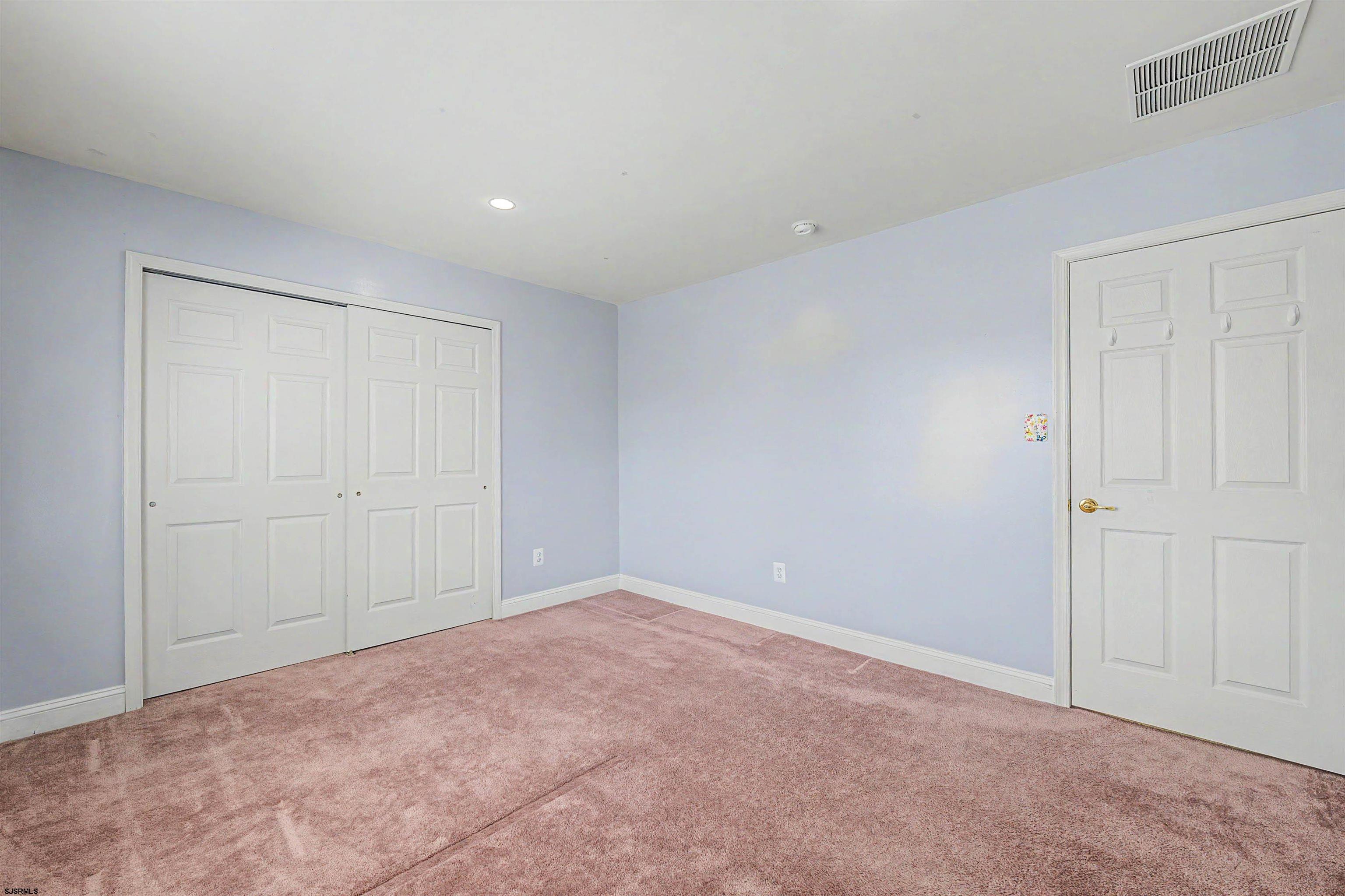 18 Thoroughbred Road Egg Harbor Township, NJ 08234 - Photo 25 of 46