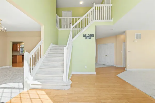 $565,000 | 18 Thoroughbred Road, Egg Harbor Township, NJ 08234