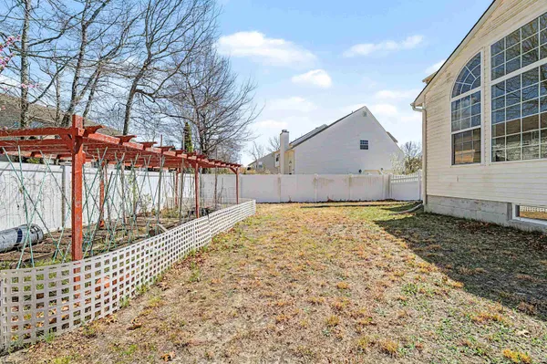 $565,000 | 18 Thoroughbred Road, Egg Harbor Township, NJ 08234