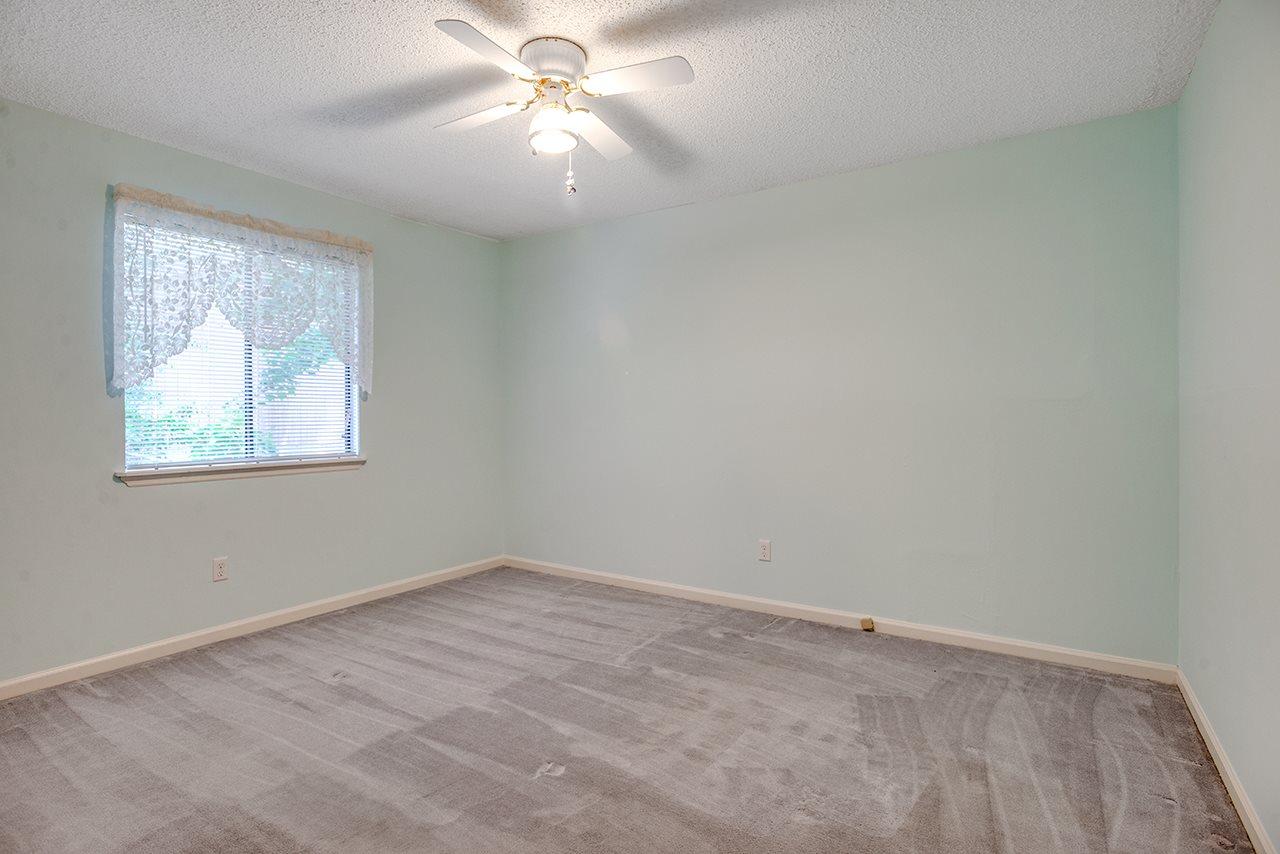 256 Timberlane Road Tallahassee, FL 32312 - Photo 3 of 27 Gallery Image 3