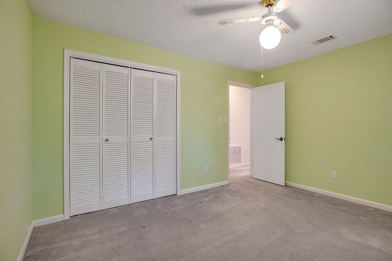 256 Timberlane Road Tallahassee, FL 32312 - Photo 4 of 27 Gallery Image 4