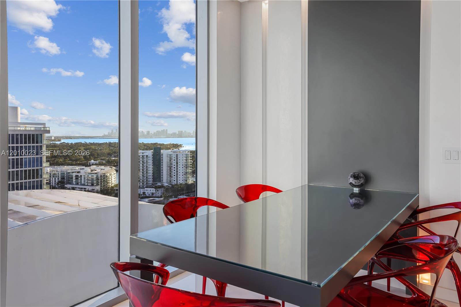 6899 Collins Avenue, Unit 2208 Miami Beach, FL 33141 - Photo 15 of 69