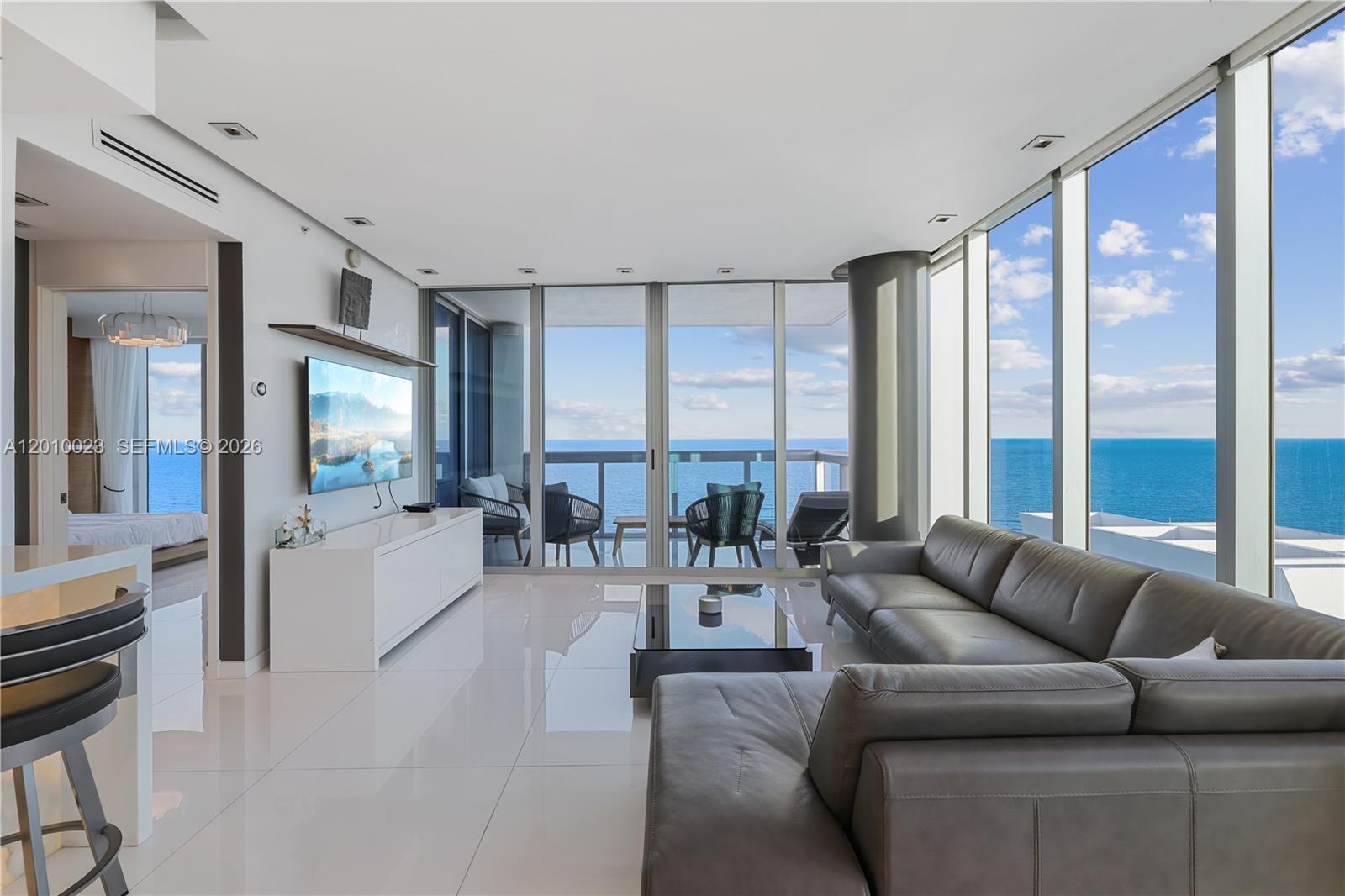 6899 Collins Avenue, Unit 2208 Miami Beach, FL 33141 - Photo 16 of 69