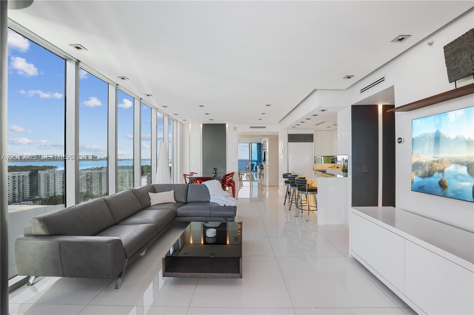 6899 Collins Avenue, Unit 2208 Miami Beach, FL 33141 - Photo 18 of 69