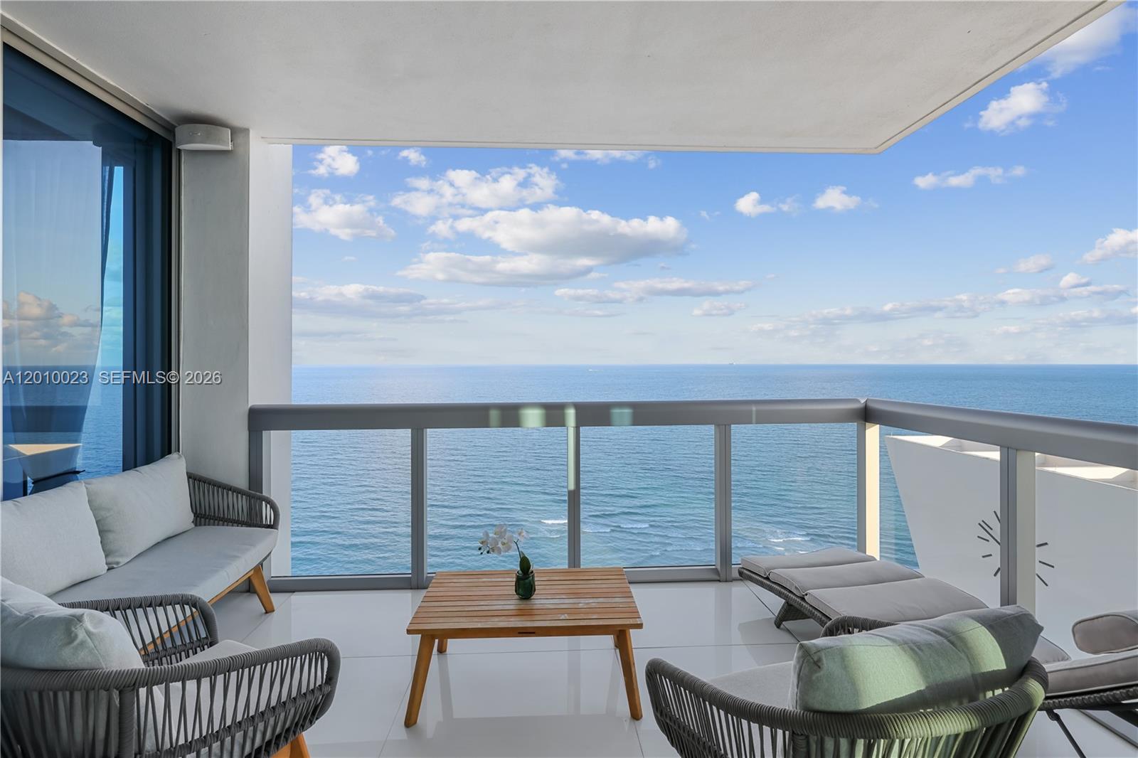 6899 Collins Avenue, Unit 2208 Miami Beach, FL 33141 - Photo 4 of 69