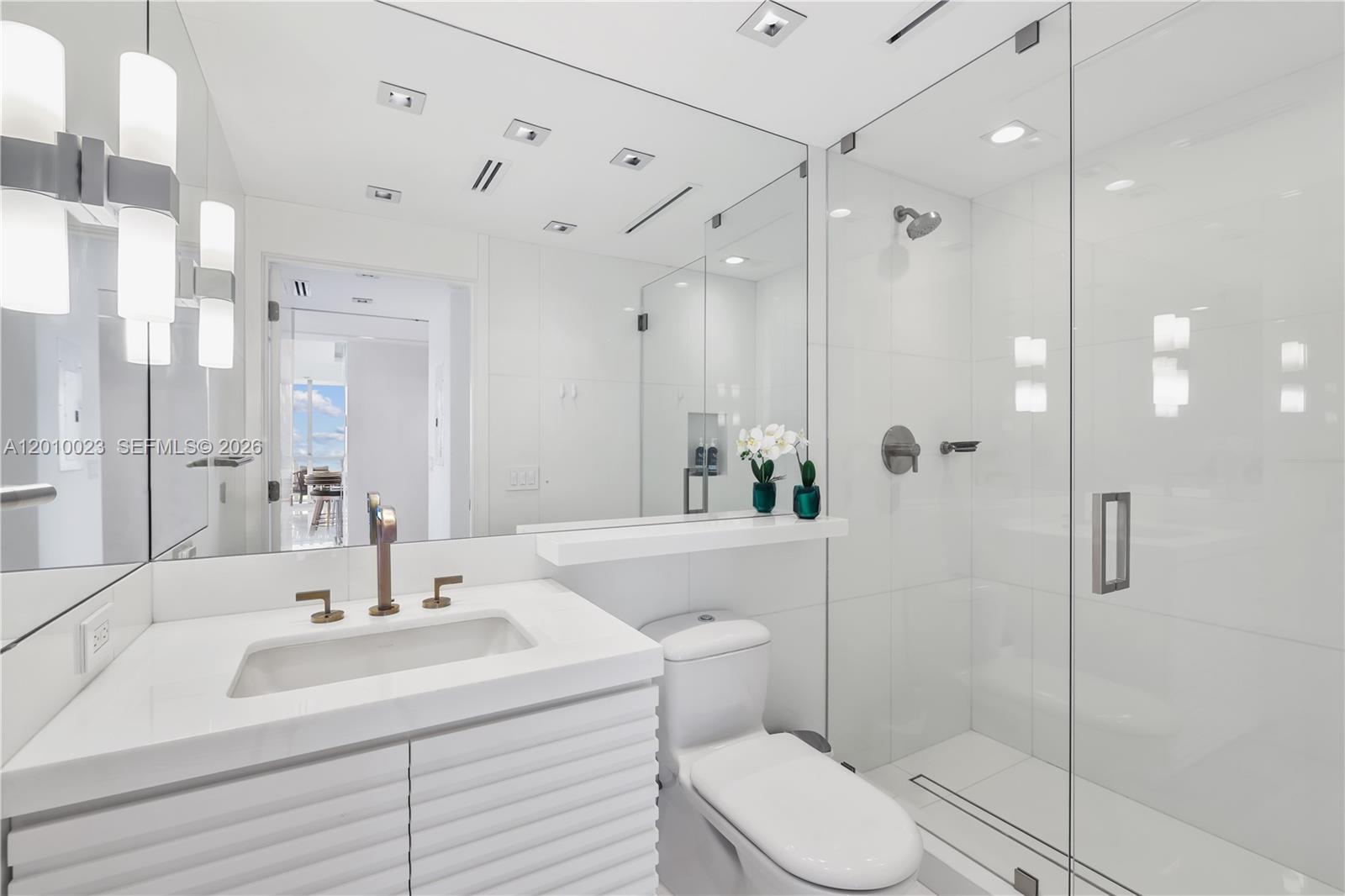 6899 Collins Avenue, Unit 2208 Miami Beach, FL 33141 - Photo 42 of 69