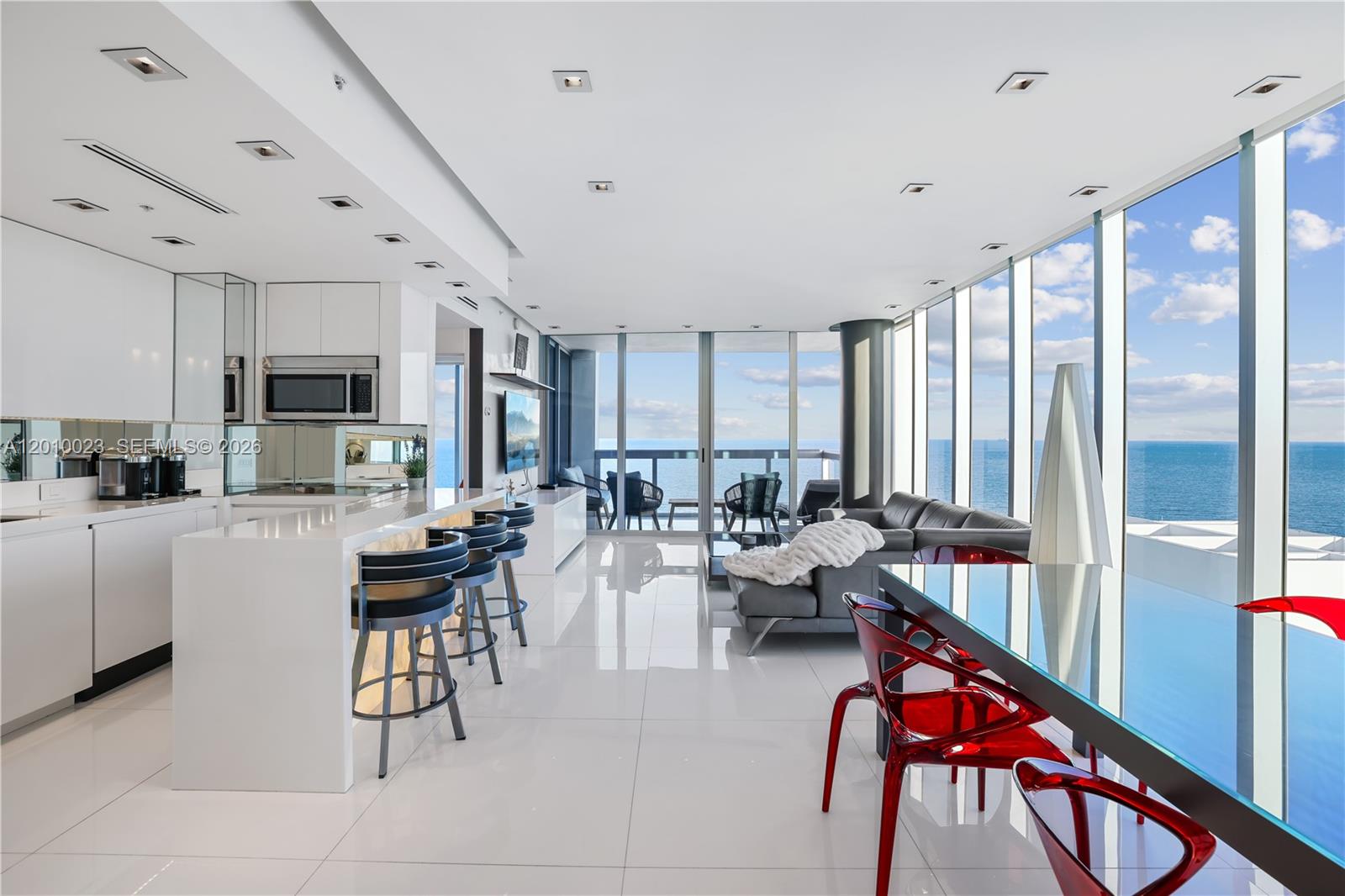 6899 Collins Avenue, Unit 2208 Miami Beach, FL 33141 - Photo 8 of 69