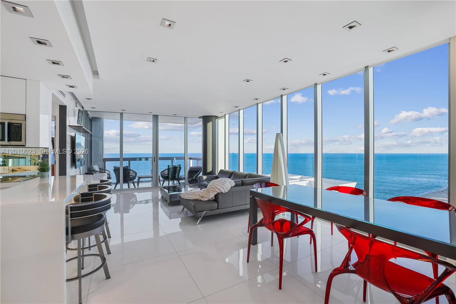6899 Collins Avenue, Unit 2208 Miami Beach, FL 33141 - Photo 9 of 69