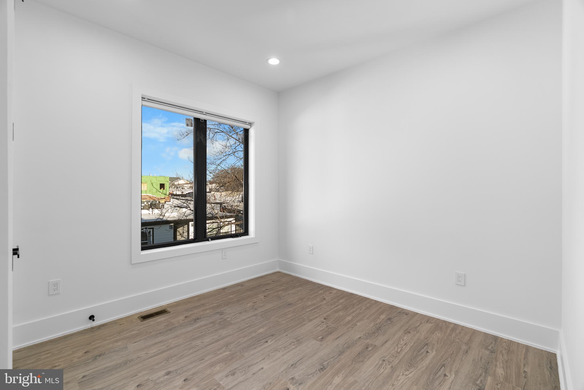 1140 Oates Street Northeast, Unit 201 Washington, DC 20002 - Photo 30 of 47