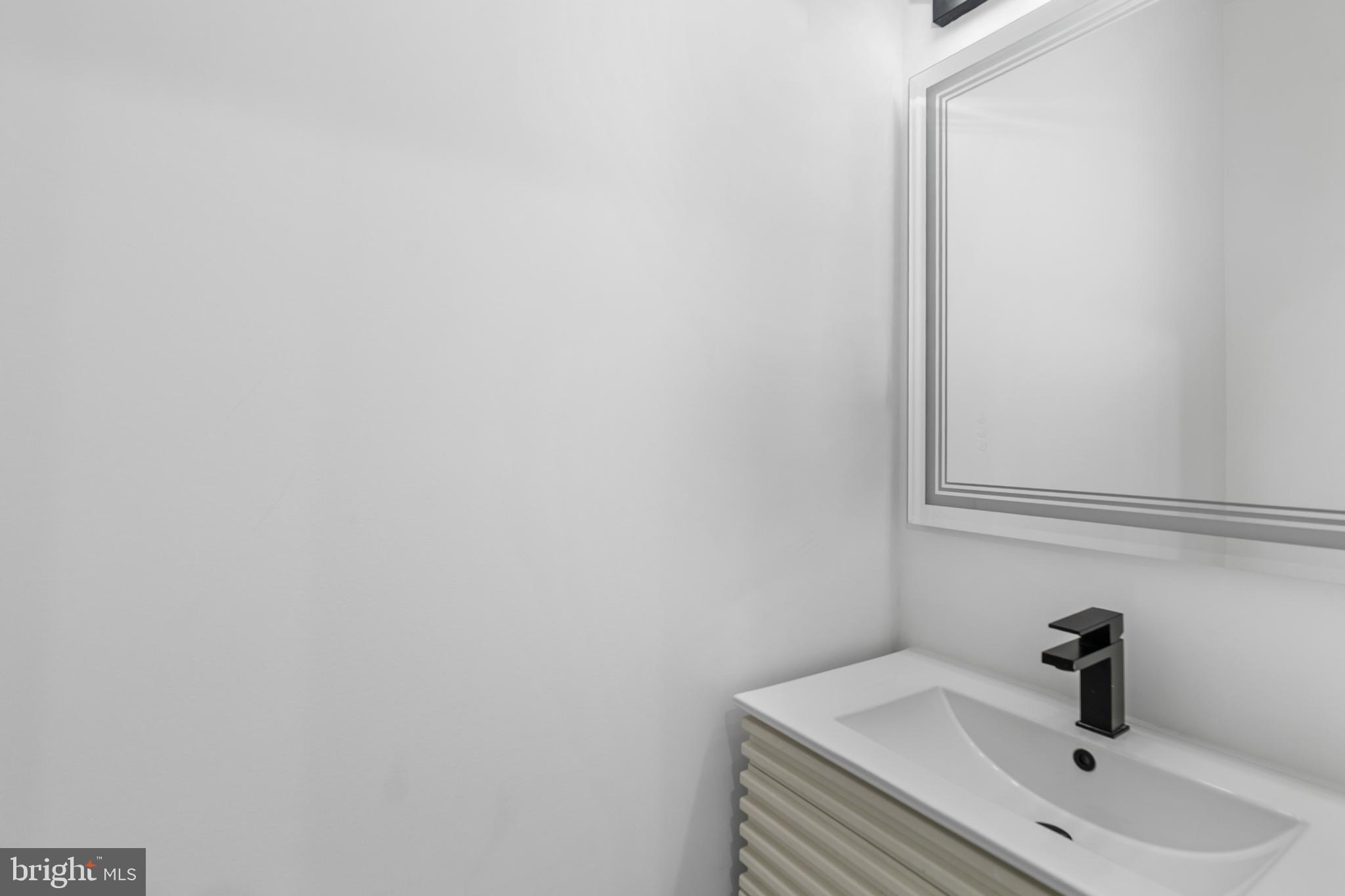 1140 Oates Street Northeast, Unit 201 Washington, DC 20002 - Photo 34 of 47