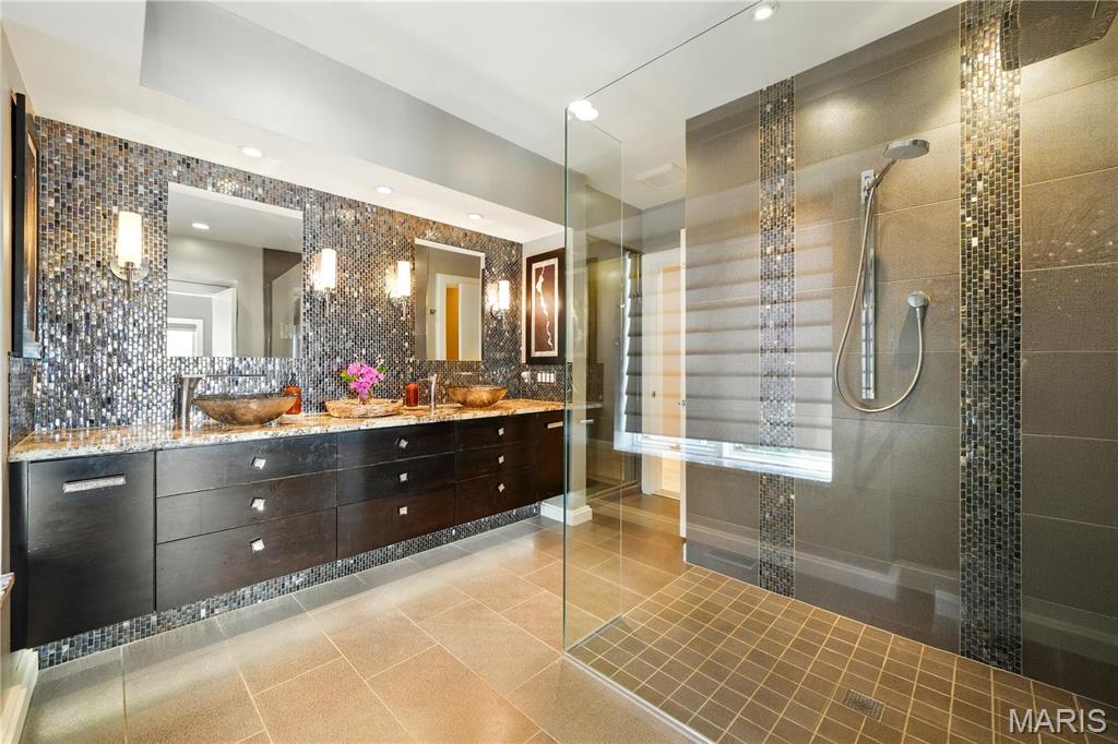 2 Lindworth Drive St. Louis, MO 63124 - Photo 30 of 59