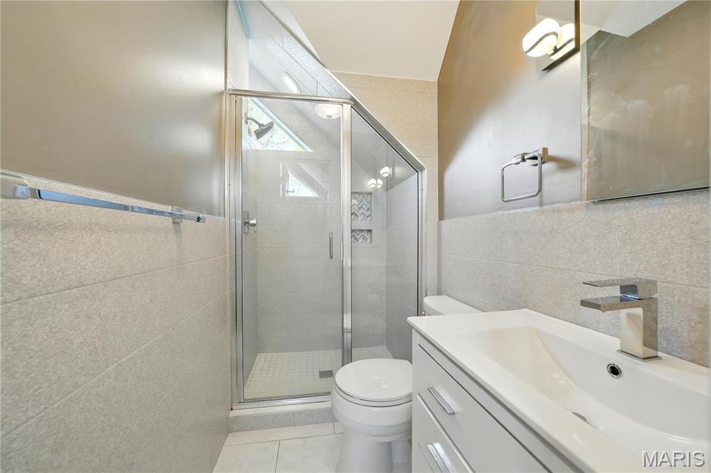 2 Lindworth Drive St. Louis, MO 63124 - Photo 37 of 59