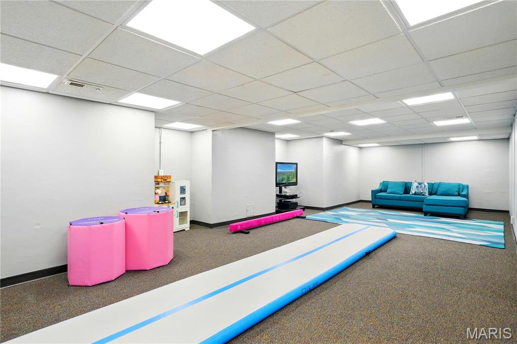 2 Lindworth Drive St. Louis, MO 63124 - Photo 43 of 59