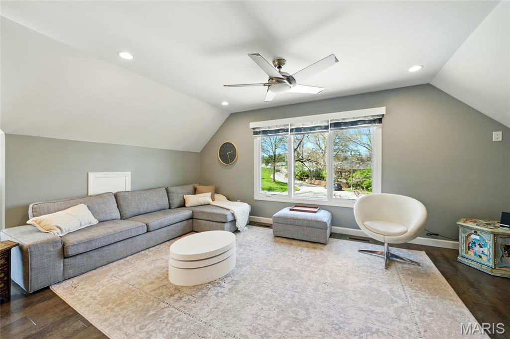 2 Lindworth Drive St. Louis, MO 63124 - Photo 49 of 59