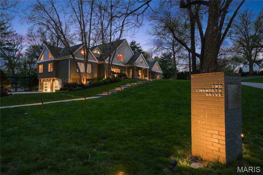 2 Lindworth Drive St. Louis, MO 63124 - Photo 5 of 59