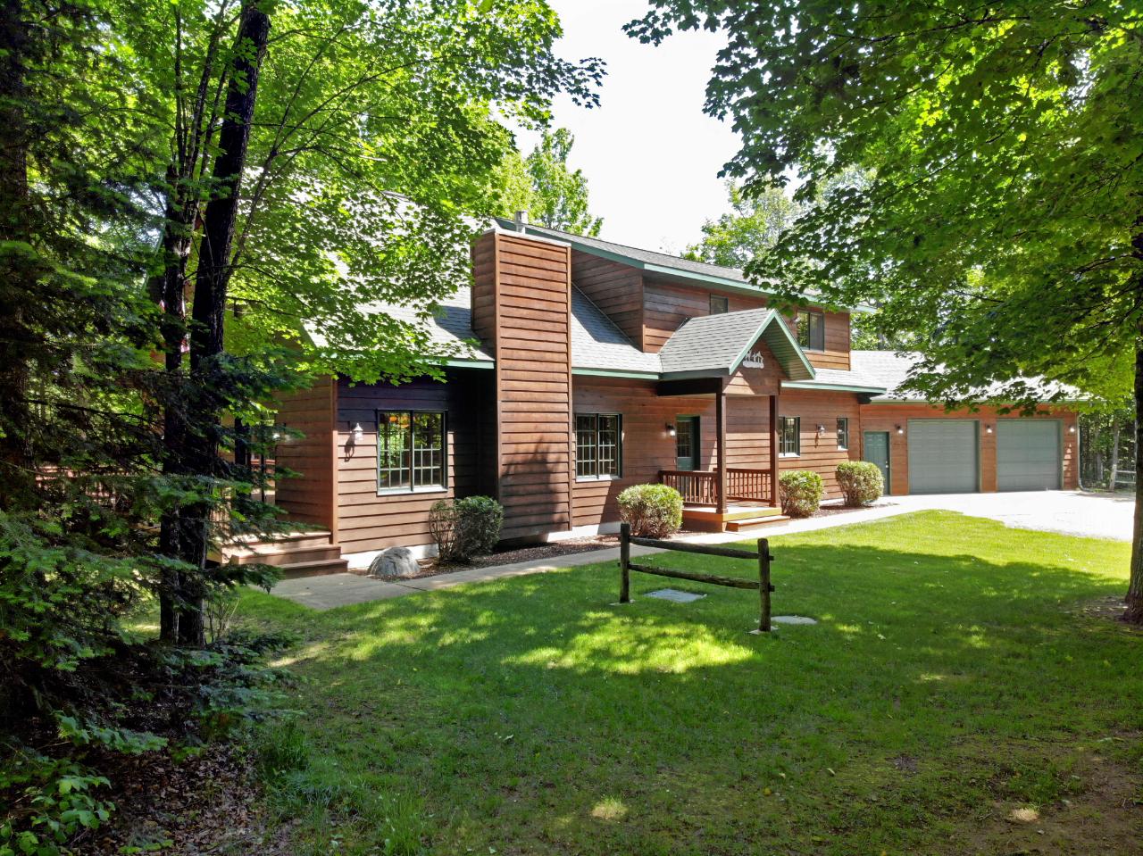 6431 Forest Lake Road Land O'Lakes, WI 54540 - Photo 3 of 27 Gallery Image 3