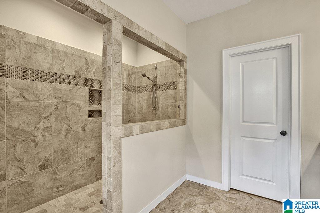 6448 Spring Street Trussville, AL 35173 - Photo 14 of 23