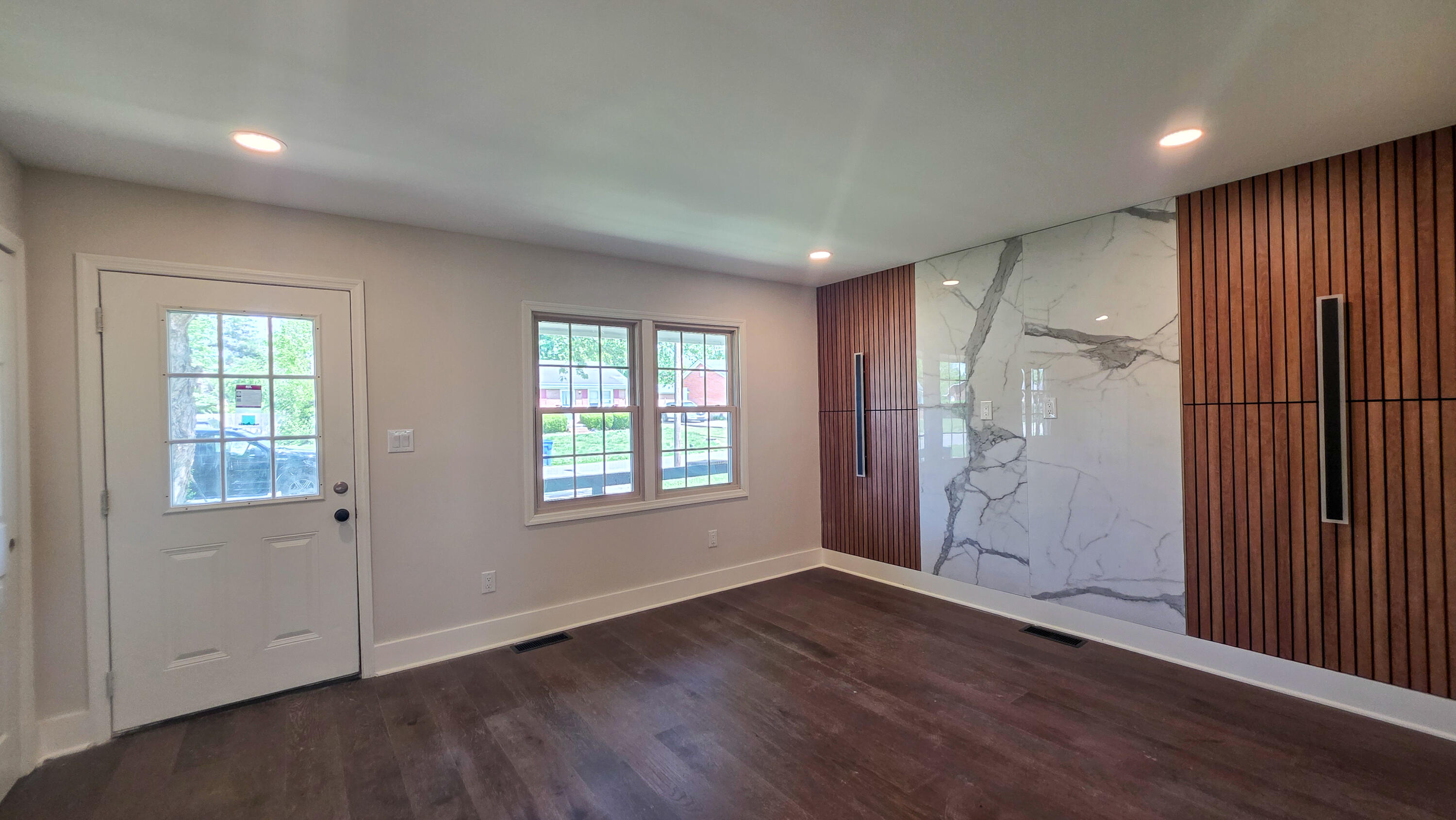 1012 Ridgeway Drive Danville, KY 40422 - Photo 4 of 14 20260417_125357