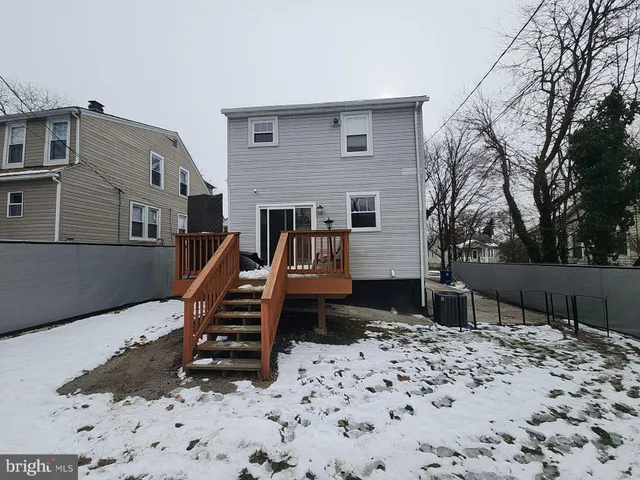 $2,200 | 2804 Christopher Avenue, Baltimore, MD 21214