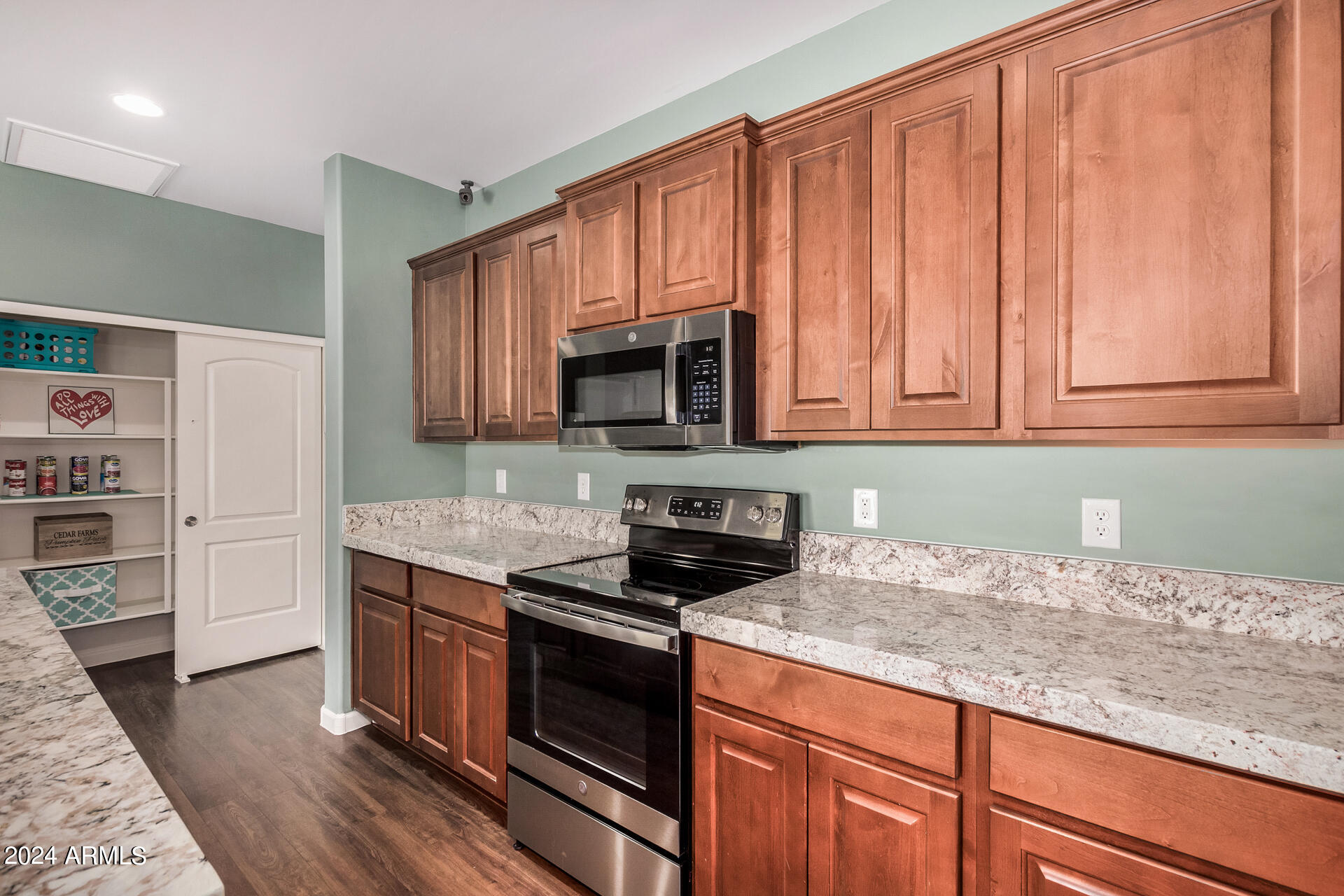 1527 East Apollo Road Phoenix, AZ 85042 - Photo 17 of 56 17 - Apollo