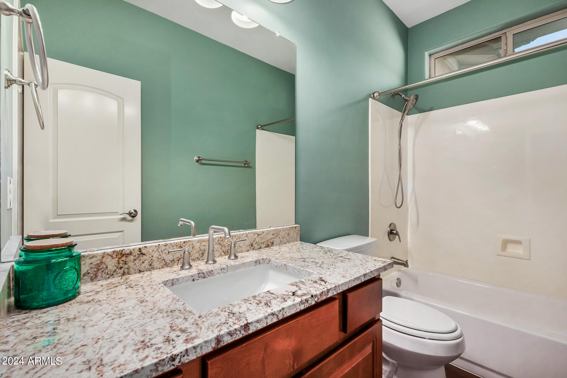 1527 East Apollo Road Phoenix, AZ 85042 - Photo 27 of 56 27 - Apollo