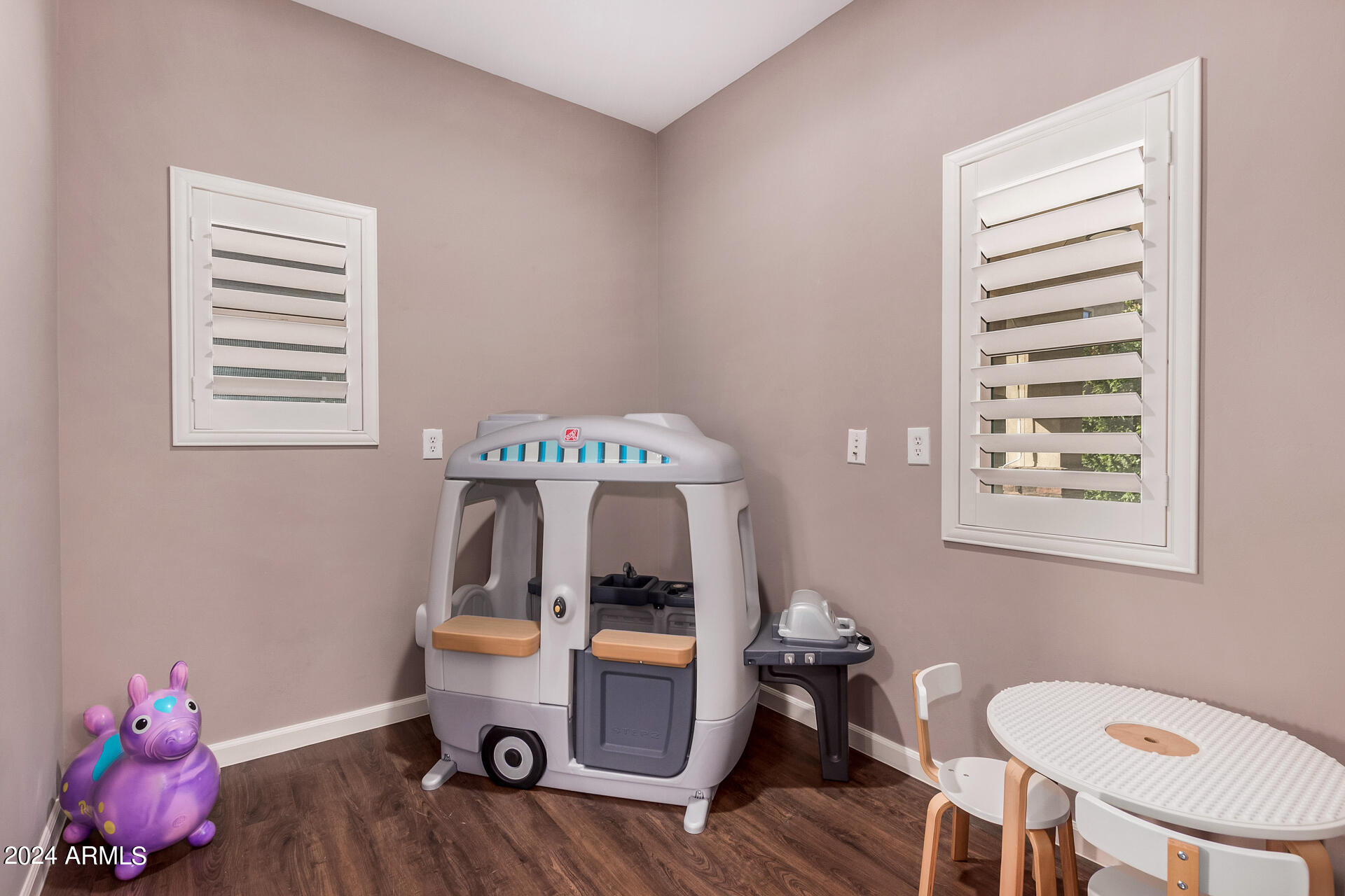 1527 East Apollo Road Phoenix, AZ 85042 - Photo 28 of 56 28 - Apollo