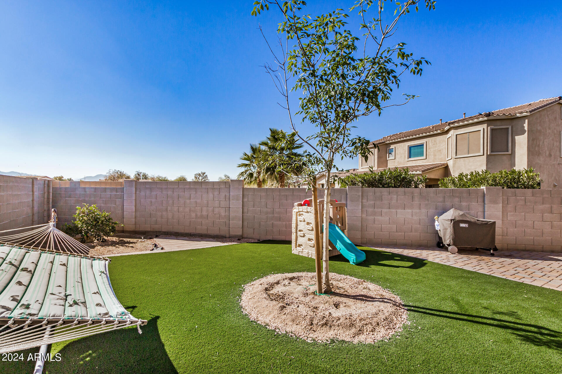 1527 East Apollo Road Phoenix, AZ 85042 - Photo 35 of 56 35 - Apollo