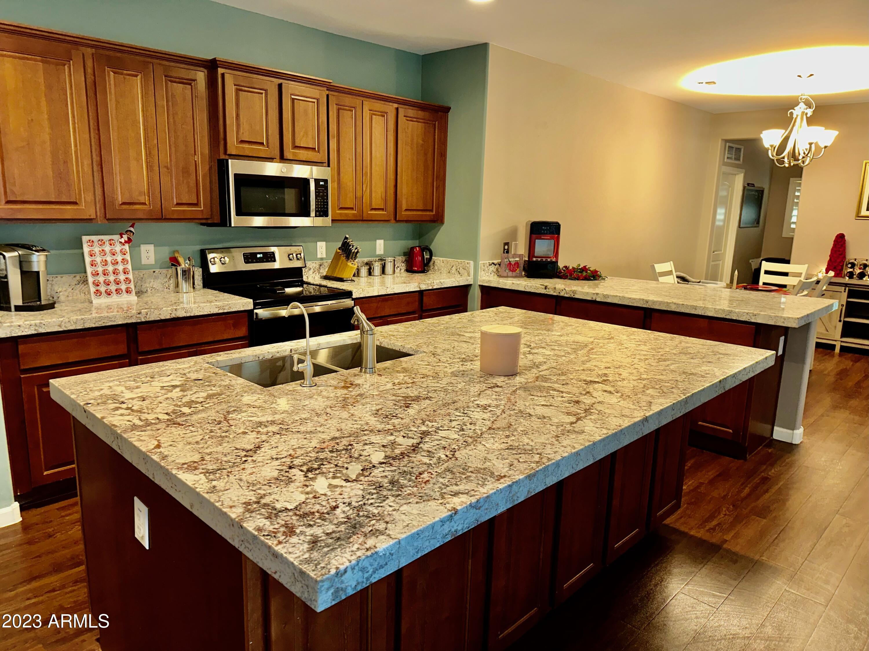 1527 East Apollo Road Phoenix, AZ 85042 - Photo 41 of 56 IMG_6652