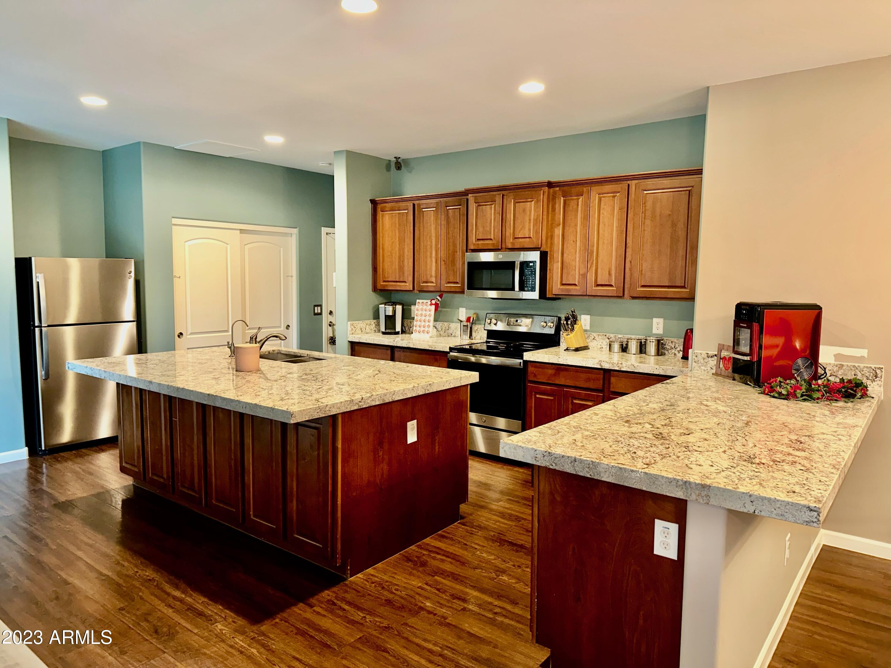 1527 East Apollo Road Phoenix, AZ 85042 - Photo 42 of 56 IMG_6653