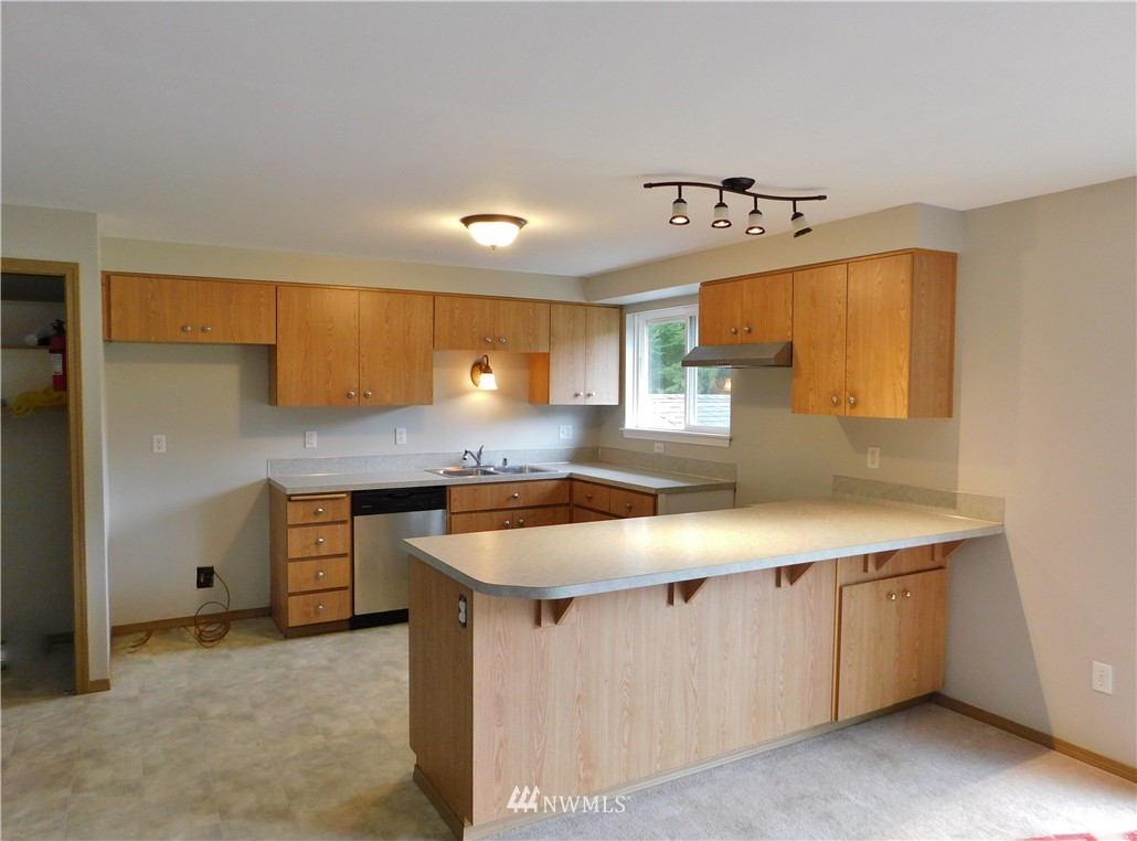 2565 East Hoquiam Road Hoquiam, WA 98550 - Photo 16 of 23 Gallery Image 16