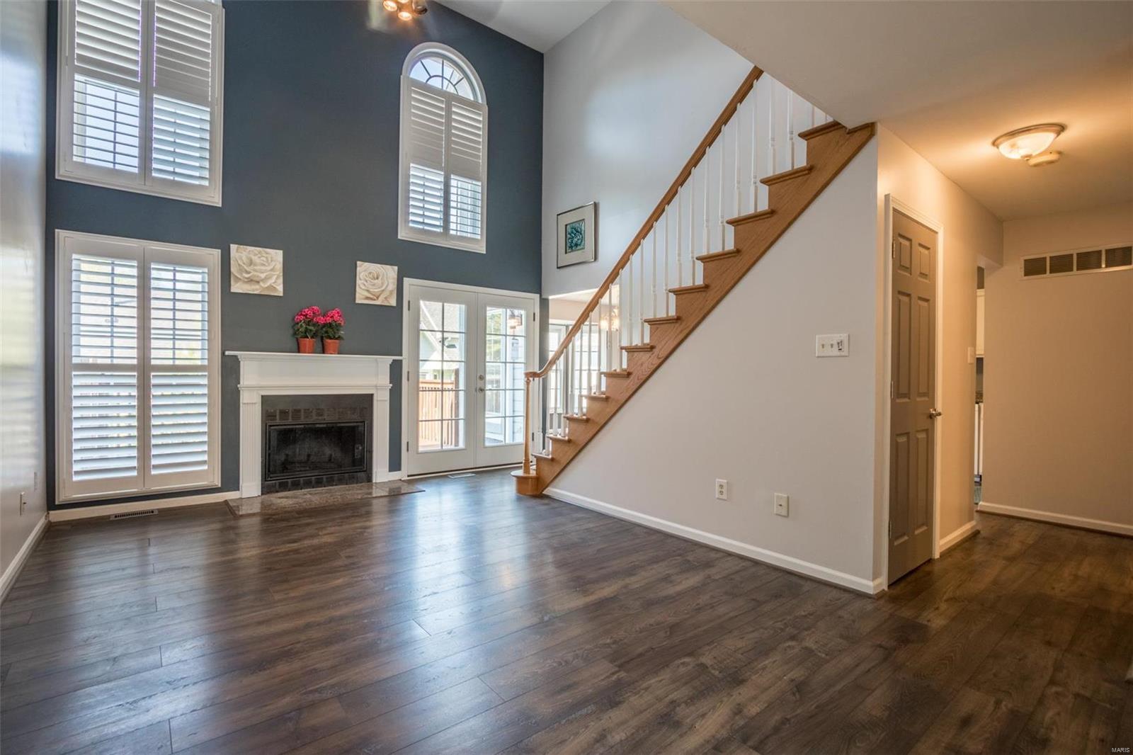 5511 Bourbeuse Common Weldon Spring, MO 63304 - Photo 3 of 61 Gallery Image 3