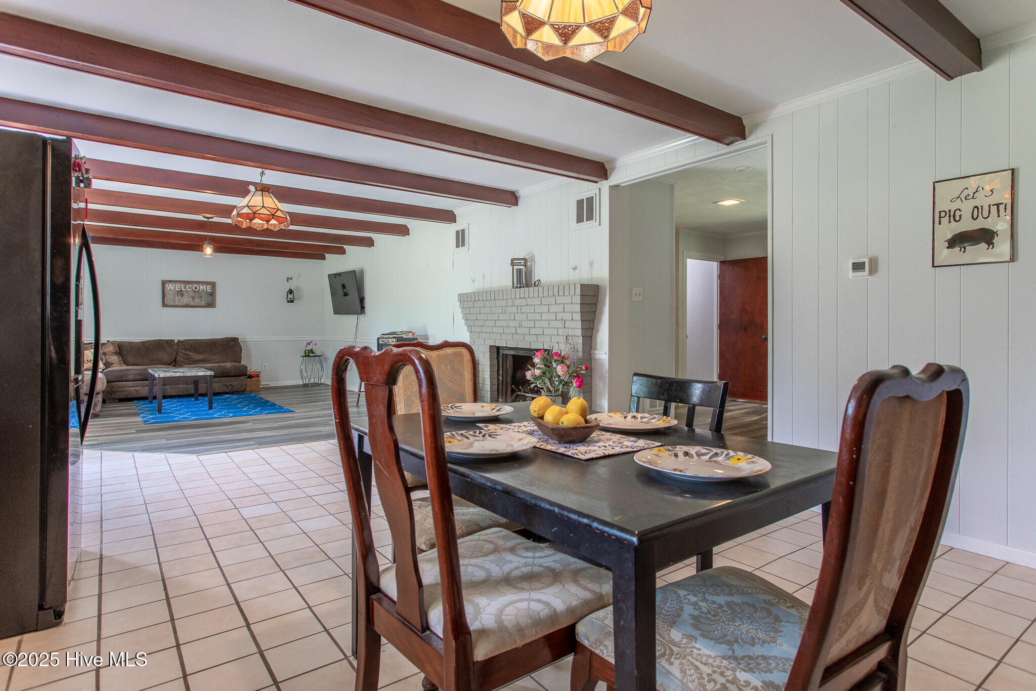 232 Shipyard Road Hertford, NC 27944 - Photo 15 of 39 beamsinceiling
