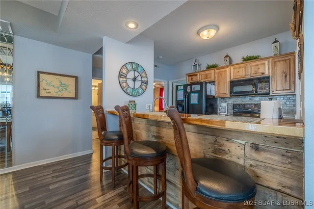 $325,000 | 600 Harbour Towne Drive, Unit 603W, Lake Ozark, MO 65049