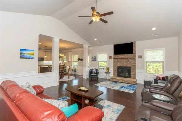 $750,000 | 22 Old American Boulevard, Pendleton, SC 29670