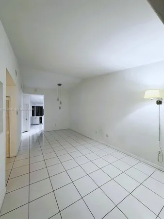 $2,150 | 13302 Southwest 152nd Street, Unit 3006, Miami, FL 33177