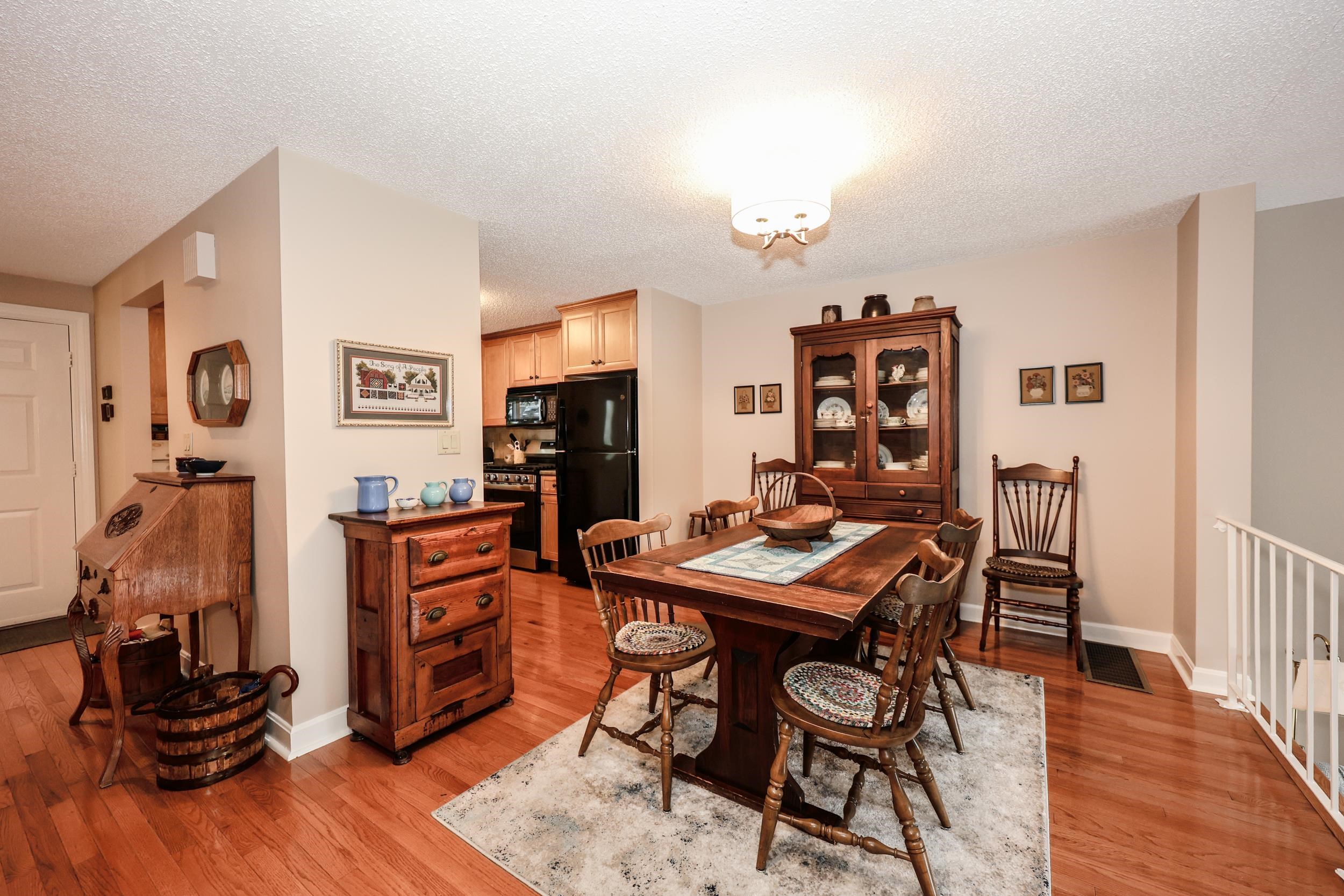 135 Amherst Street, Unit #29 Amherst, NH 03031 - Photo 10 of 60 Gallery Image 10