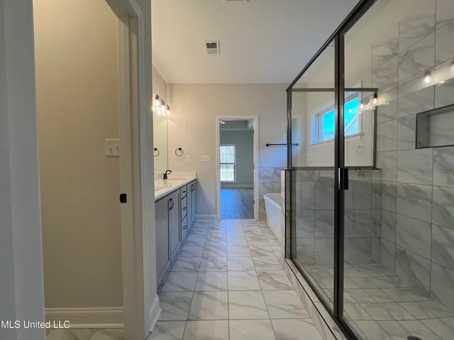 $359,900 | 2201 Scott Mdws Lane, Hernando, MS 38632