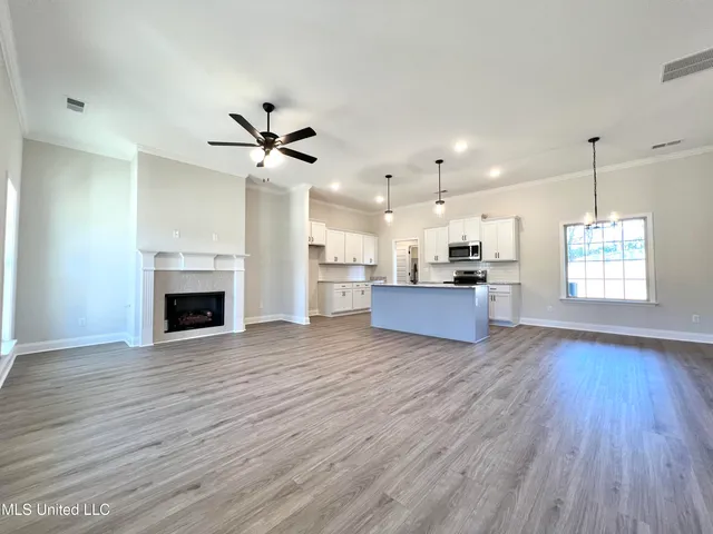 $359,900 | 2201 Scott Mdws Lane, Hernando, MS 38632