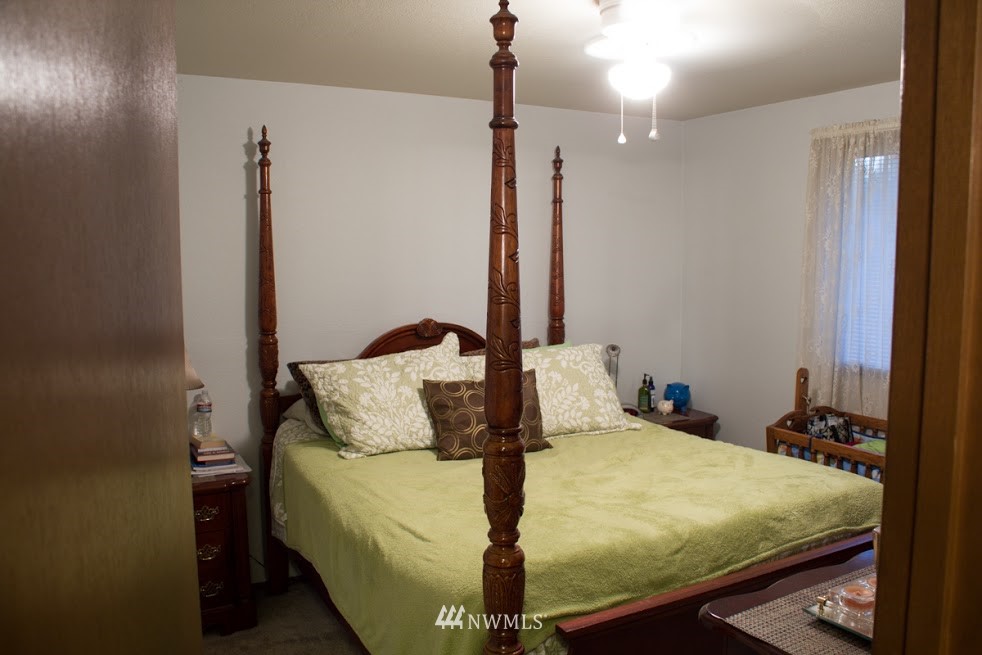1202 North Waugh Road Mount Vernon, WA 98273 - Photo 11 of 24 Gallery Image 11