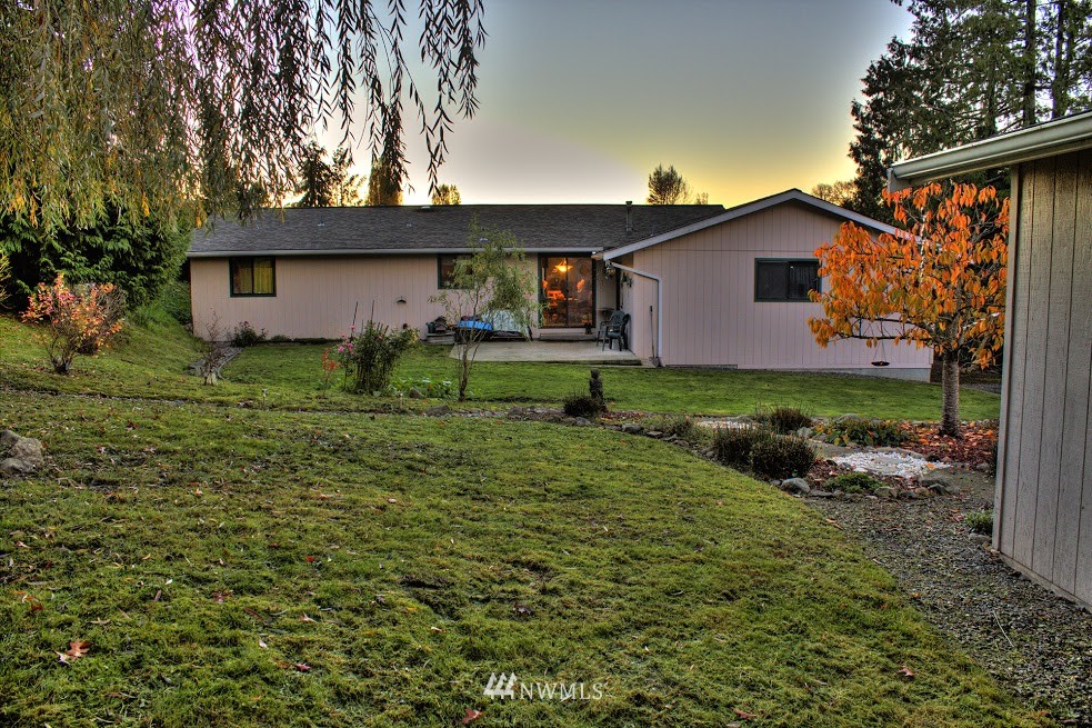1202 North Waugh Road Mount Vernon, WA 98273 - Photo 6 of 24 Gallery Image 6