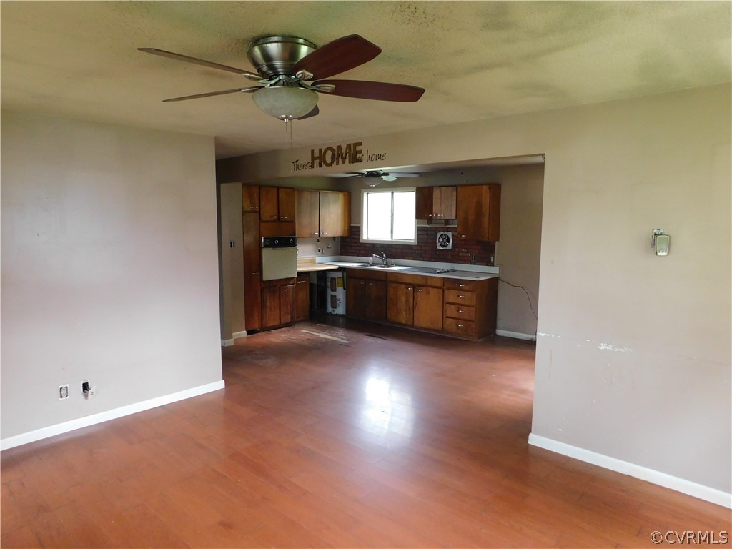 9807 Durango Road Henrico, VA 23228 - Photo 4 of 24 Gallery Image 4