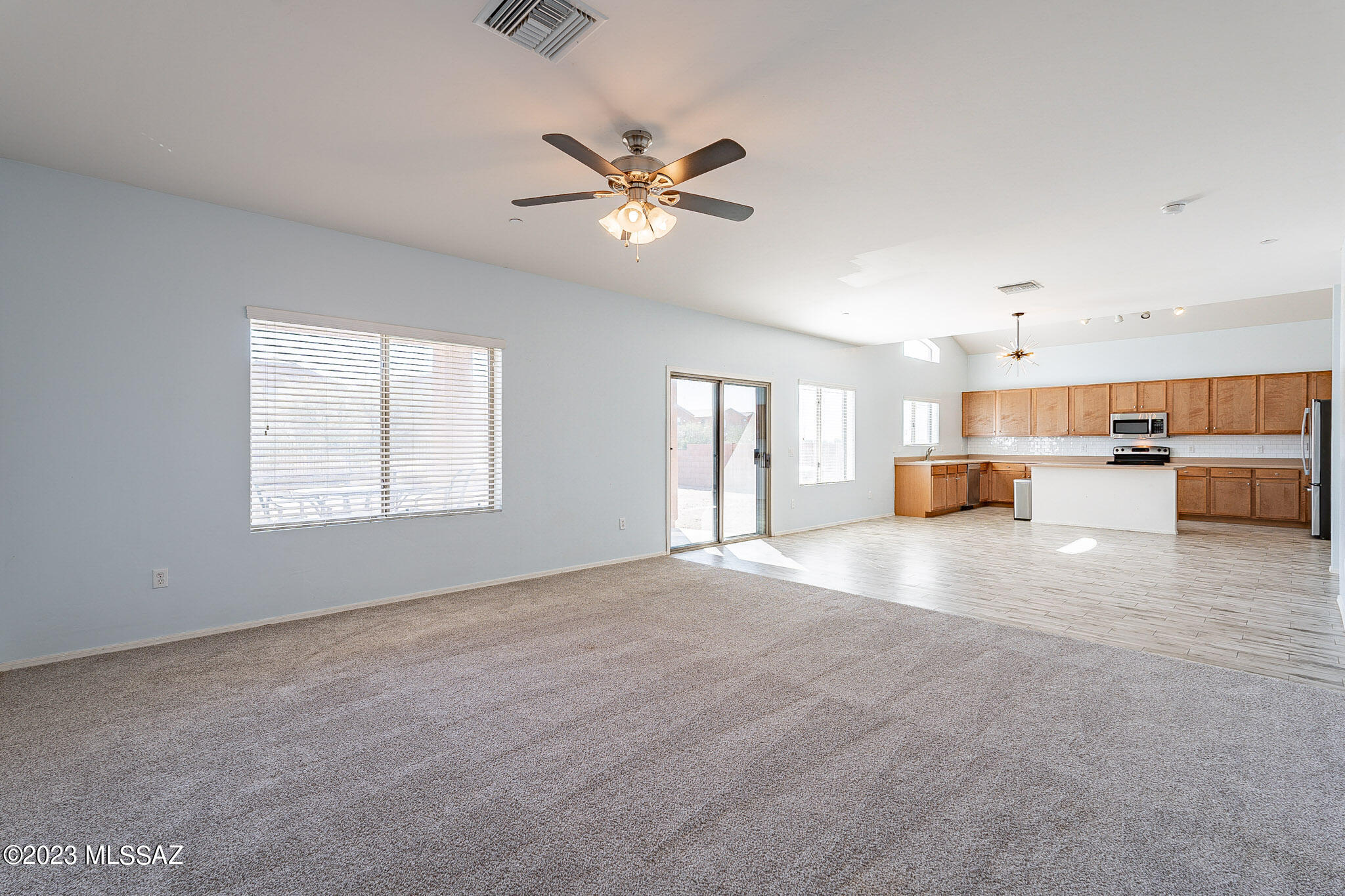 139 West Cheevers Street Vail, AZ 85641 - Photo 7 of 29