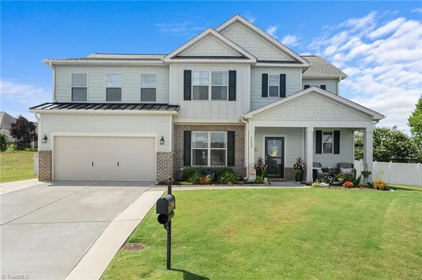 $449,900 | 3464 Eagle Cove Court, Pfafftown, NC 27040