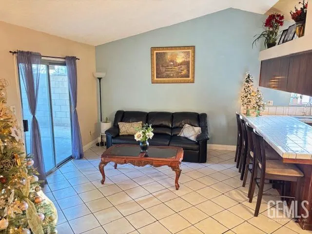 $279,000 | Undisclosed Address, Bakersfield, CA 93313