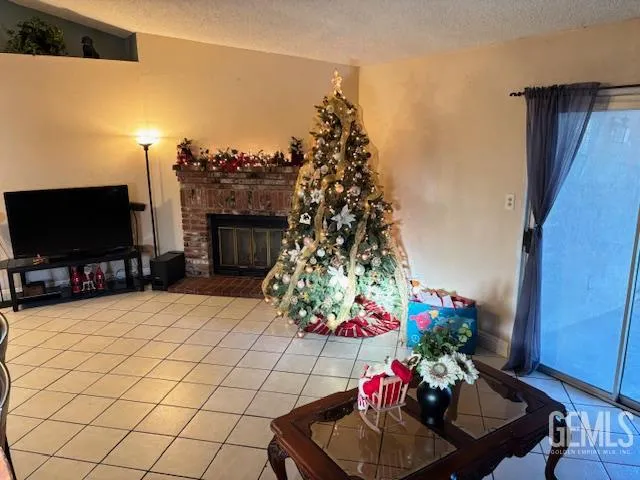 $279,000 | Undisclosed Address, Bakersfield, CA 93313